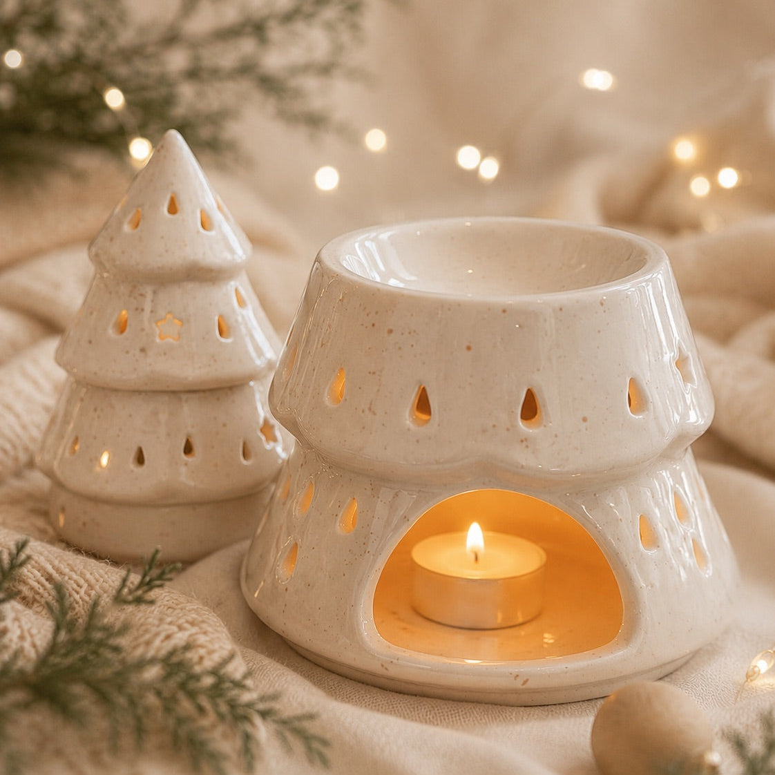 Quemador de wax melts Árbol de Navidad de cerámica, vista abierto de Casa Calma